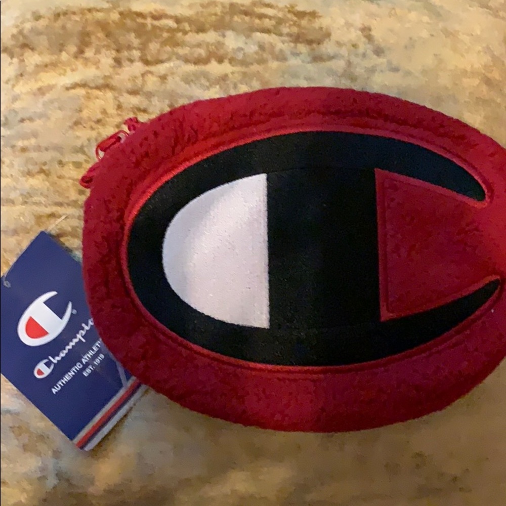 Champion fanny pack